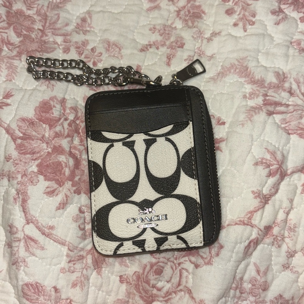 Zip Card Case In Signature Canvas